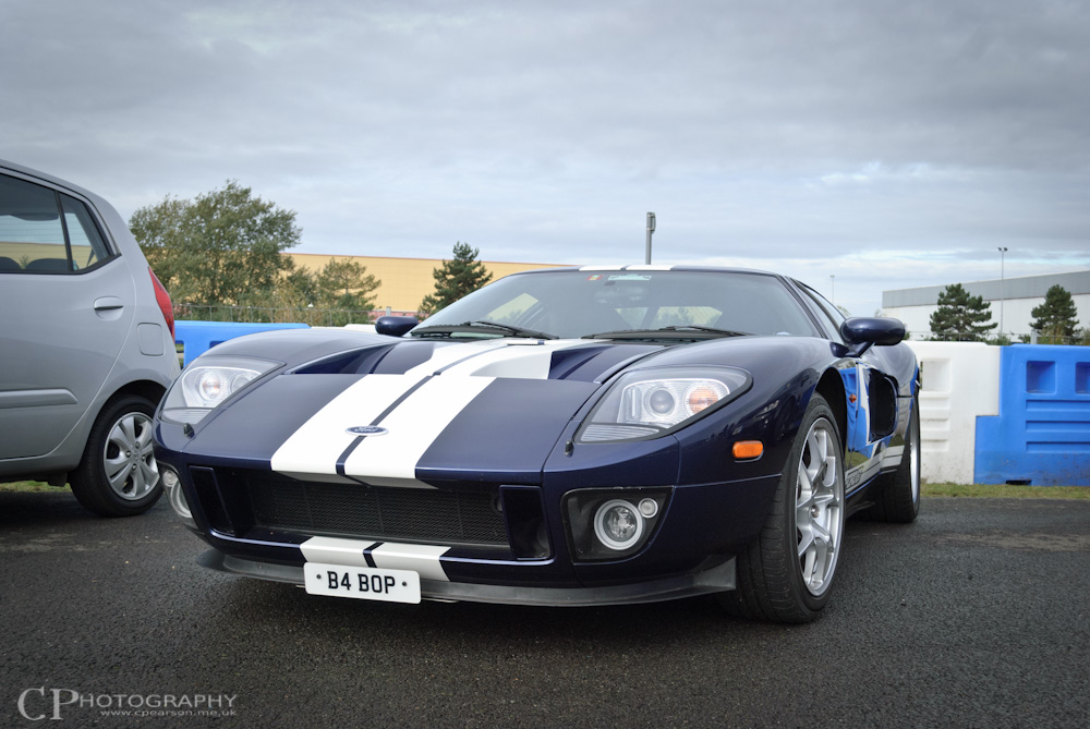 Ford GT