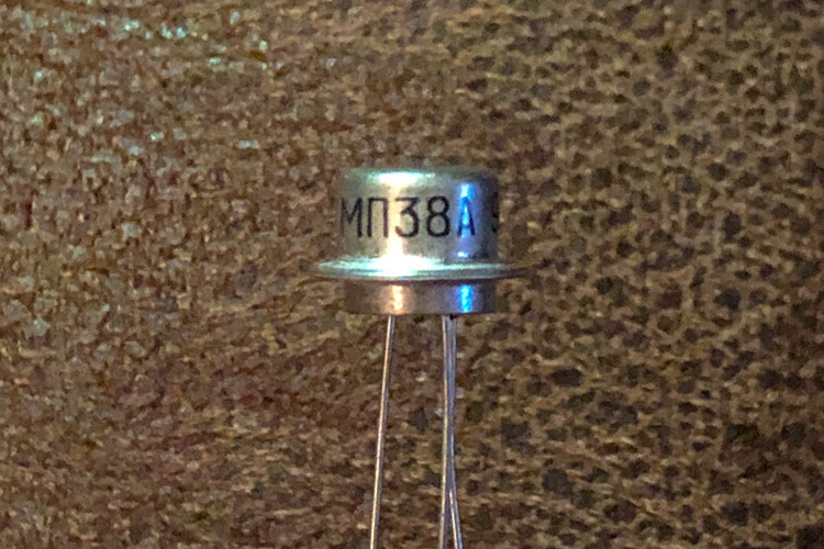 MP38A transistor